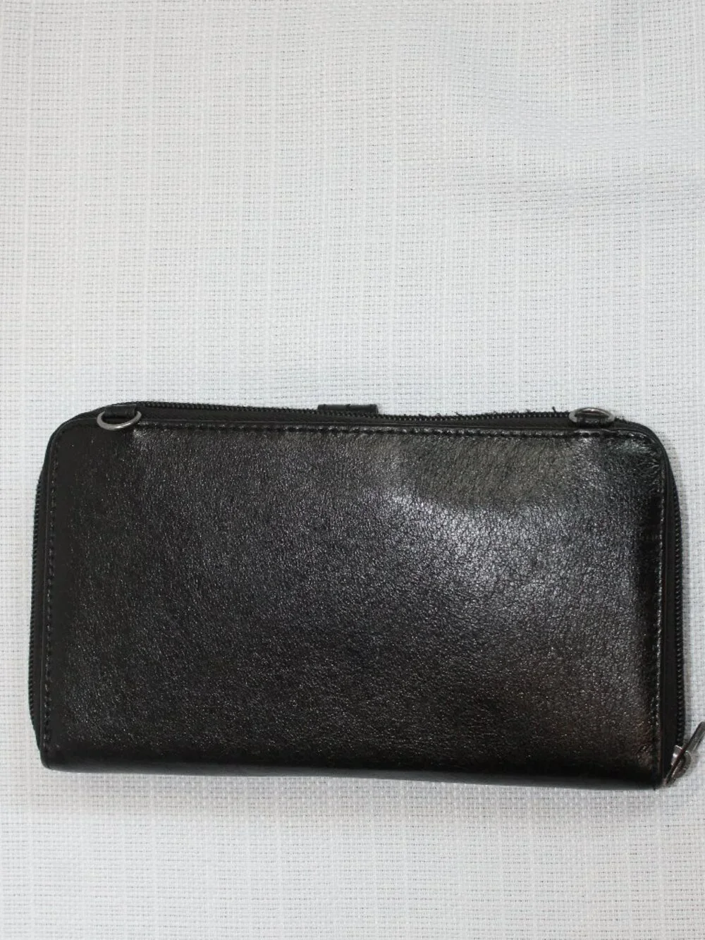 The Sak Black Leather Convertible Clutch Crossbody Wallet